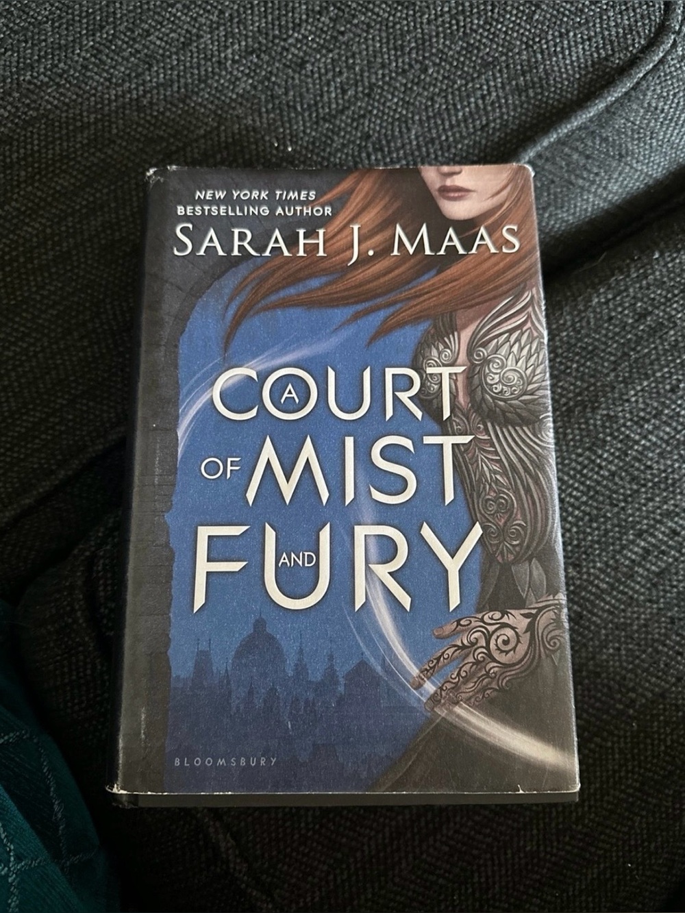A Court of Mist and Fury - Sarah J. Maas 1/1